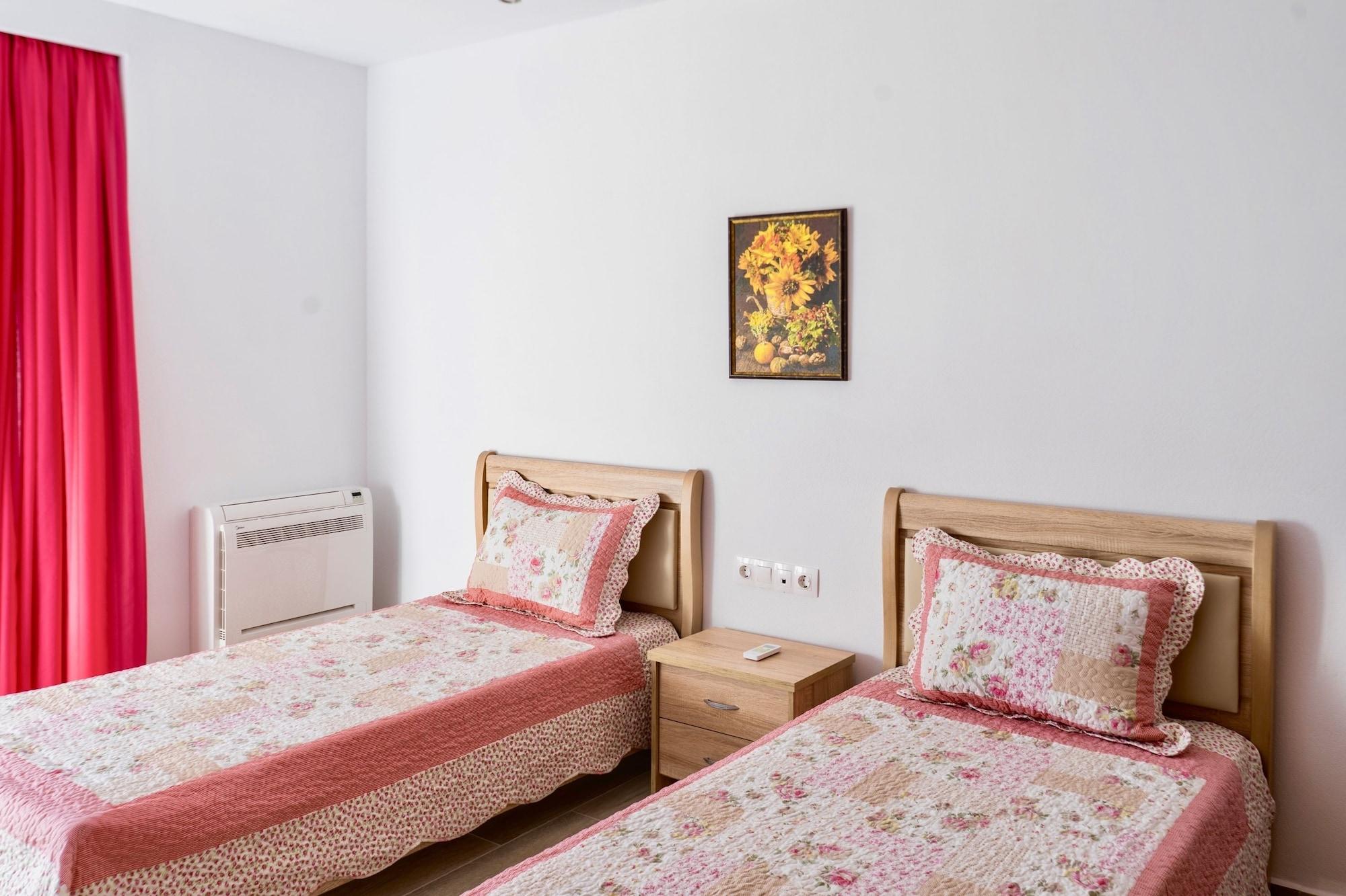 Estrella Villas ラルドス エクステリア 写真